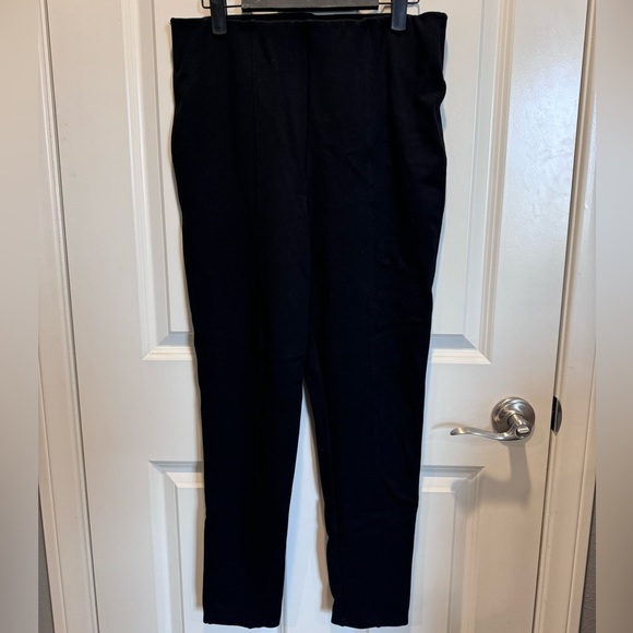 Old Navy Pants - Old Navy women Stevie Black Pants size Large